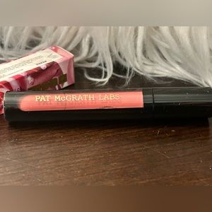 Pat McGrath liquilust legendary wear Matte lipstick “divine rose”